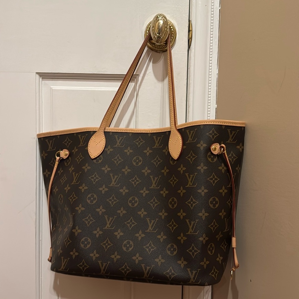 TRADELOUIS VUITTON NEVERFULL MM TOTE IN MONOGRAM & BEIGE INTERIOR MADE IN FRANCE
